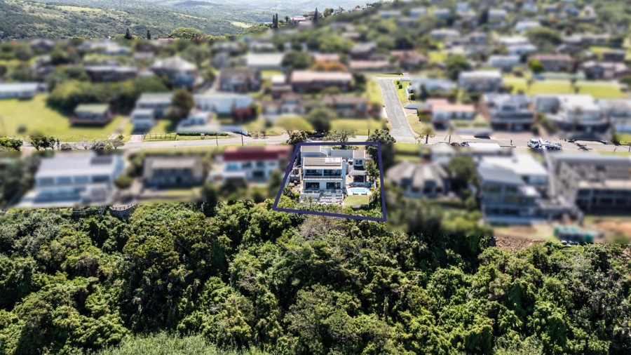 7 Bedroom Property for Sale in Cintsa East Eastern Cape